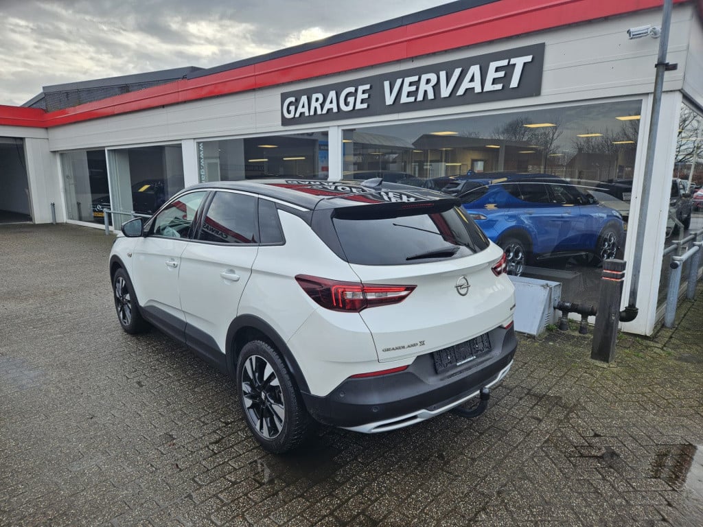Opel Grandland X 1.2 turbo ultimate