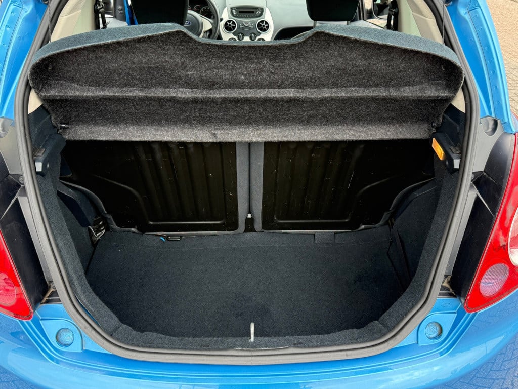 Ford KA 1.2 titanium