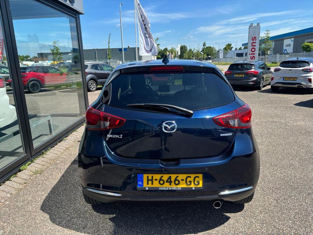 Mazda 2 1.5 skyactiv-g 90pk luxury, carplay