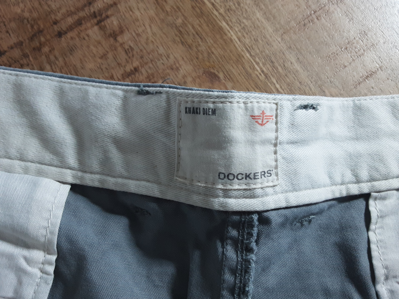 Korte heren broek mt 40 van Dockers