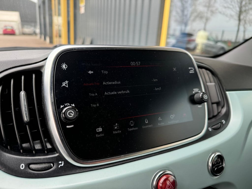 Fiat 500 1.0 hybr. launch ed.