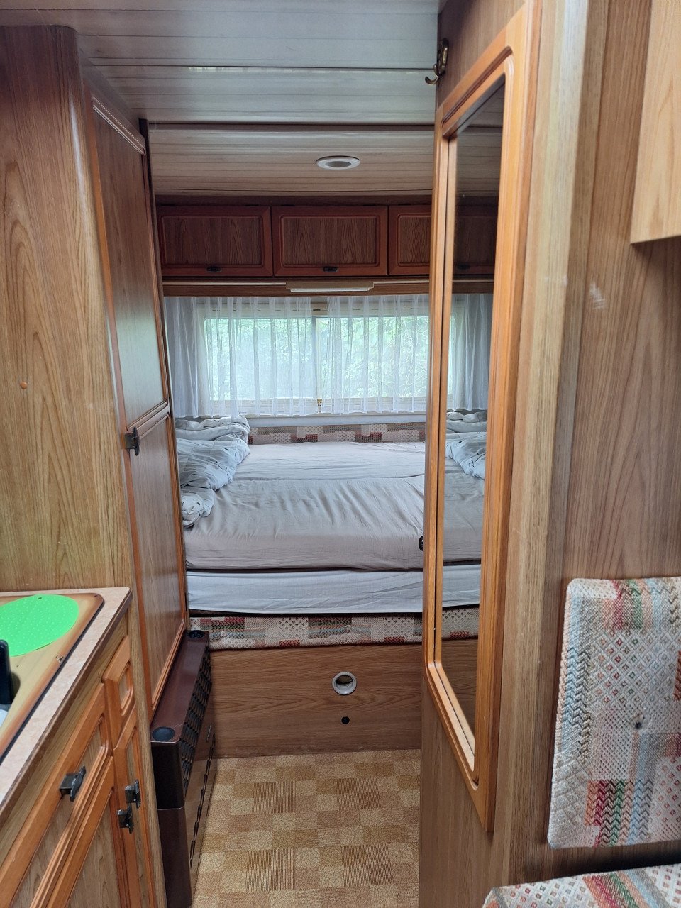 Camper