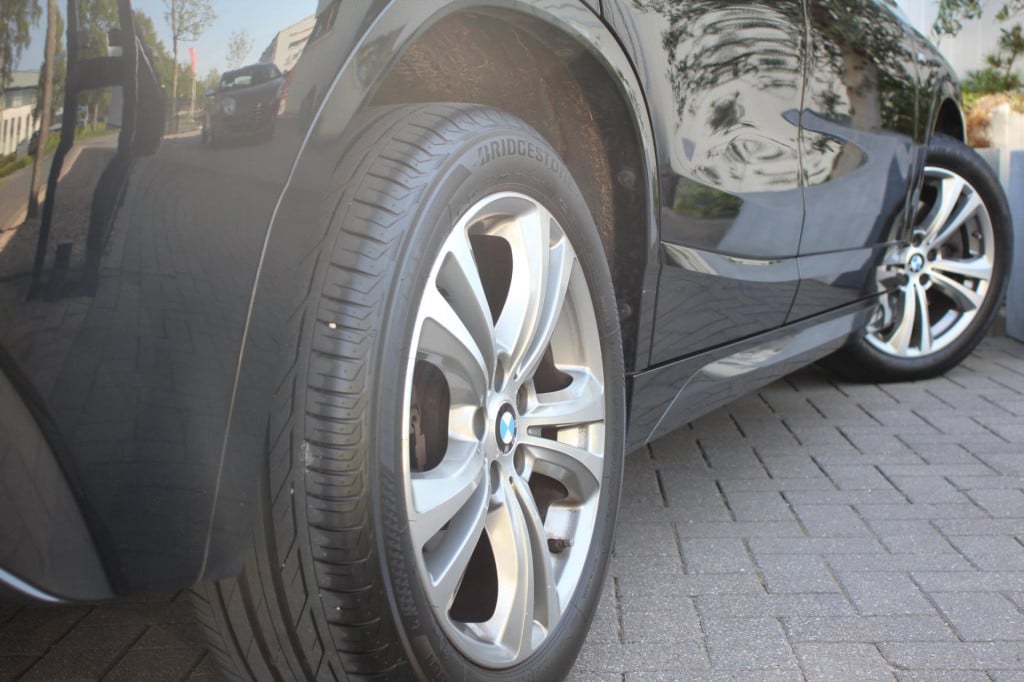 BMW X2 sdrive20i m-sport automaat. - led - elek kofferklep - headup - navi 