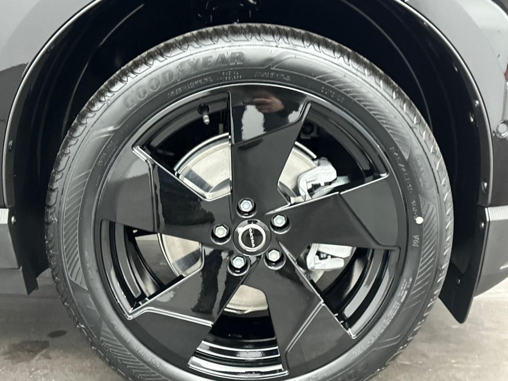 Volvo Ex30 p5 extended range ultra black edition | 272 pk |