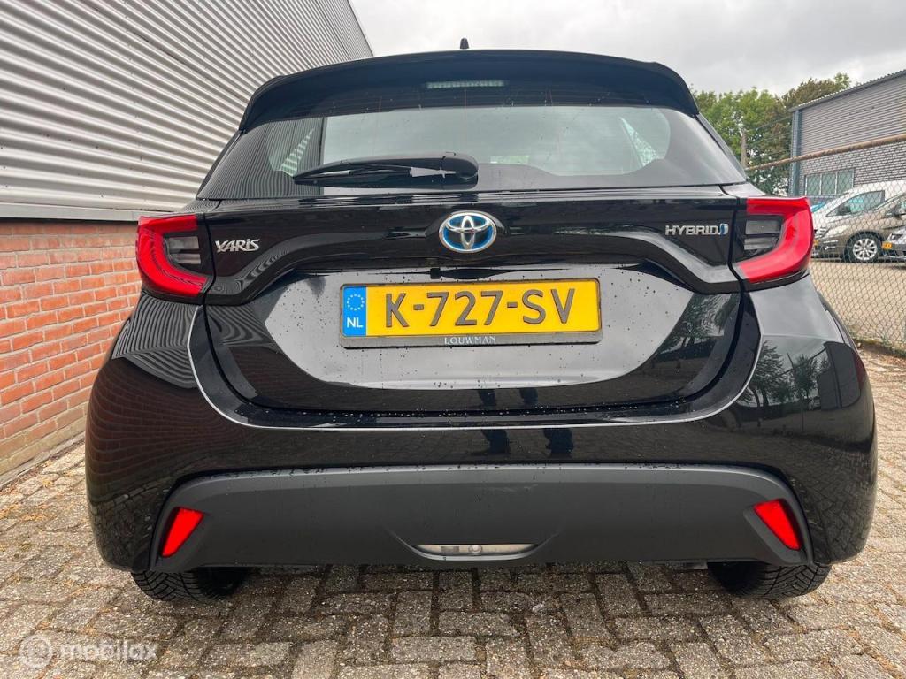 Toyota Yaris 1.5 hybrid dynamic | orig. nl | 1e eig. | btw
