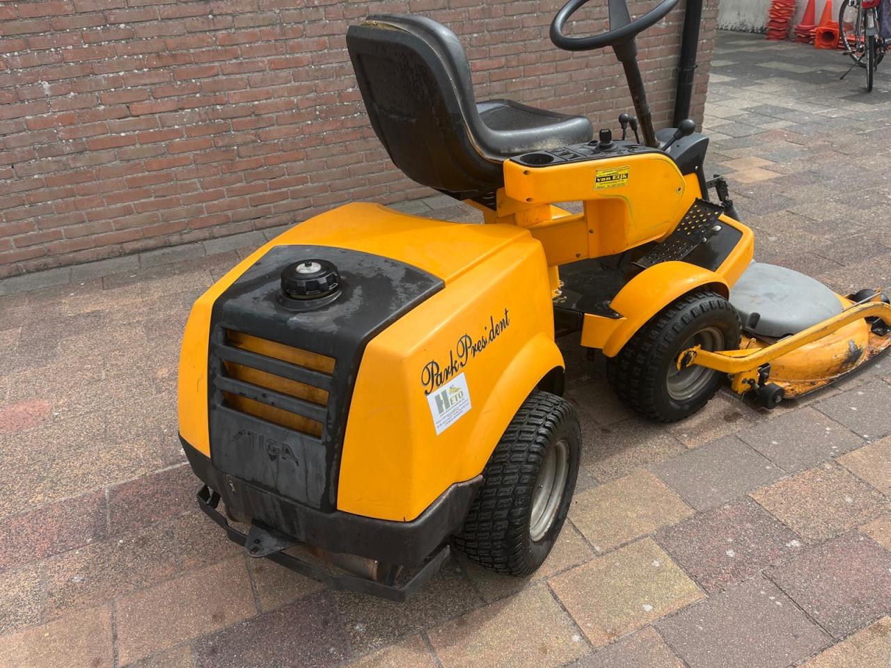 Stiga Park zitmaaier