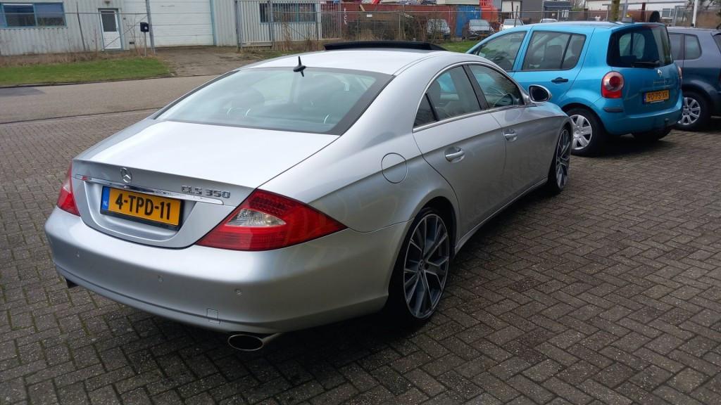 Mercedes 350 CLS automaat bj:2005 airco-leer-20 inch apk 2027 i.z.g.st