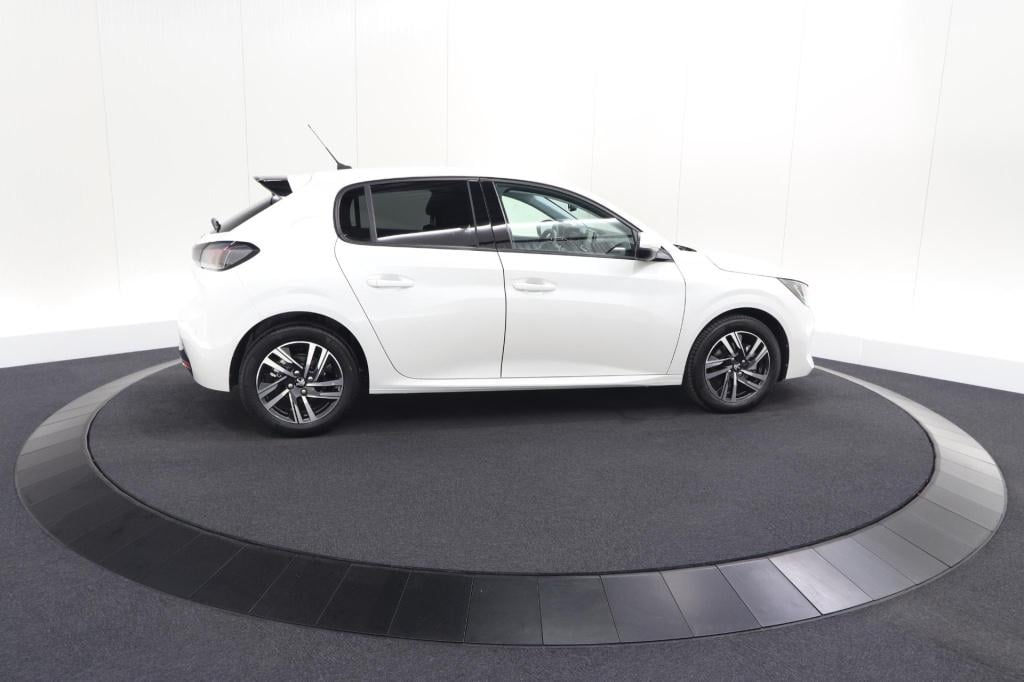 Peugeot 208 puretech 130 eat8 allure pack | adaptieve cruise control | navi