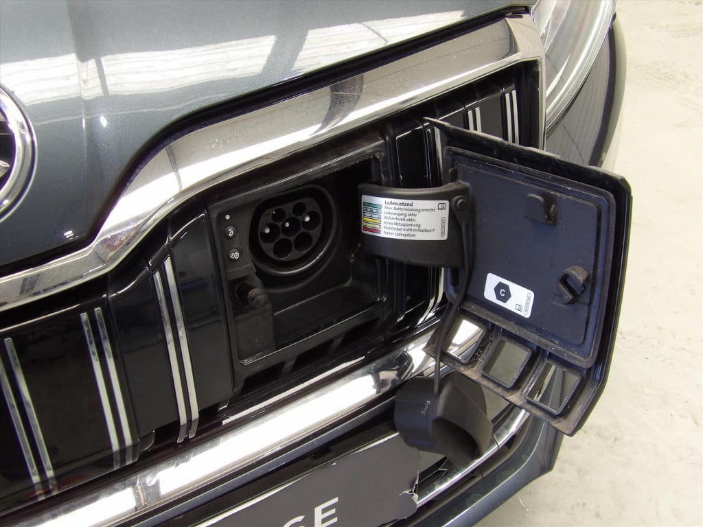 Skoda Superb combi 1.4 tsi phev 217pk dsg-6 ambition