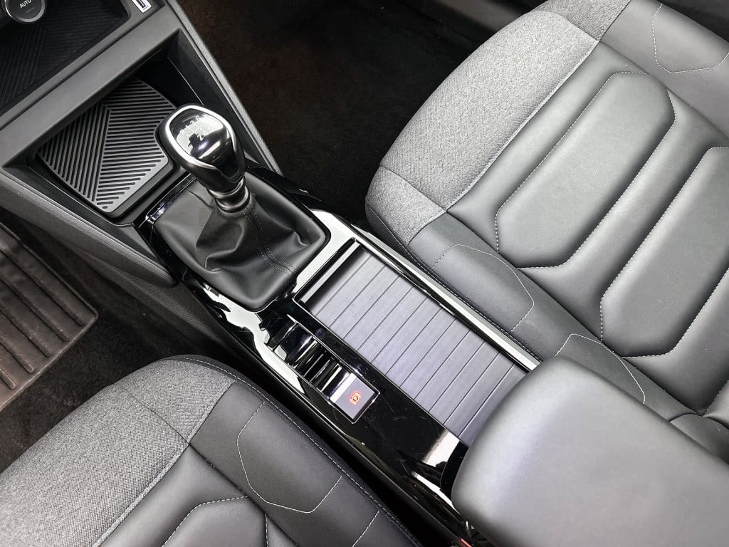 Citroen C4 130 pk shine | rijklaar | panorama dak | head up dispay |