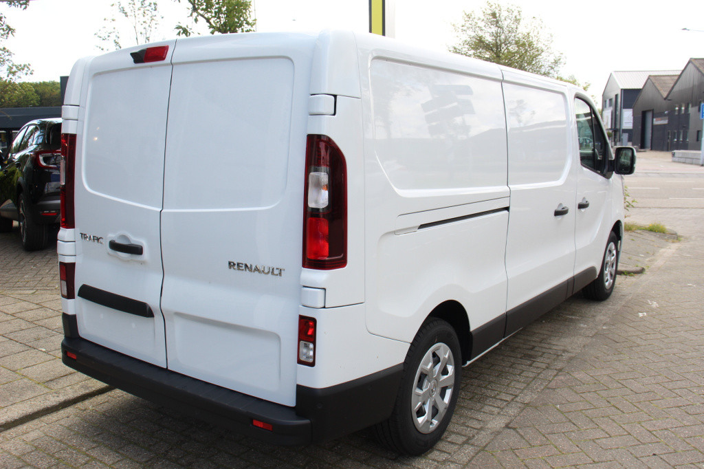 Renault Trafic 2.0 dci 130 t30 l2h1 koelwagen work edition uit voorraad lev