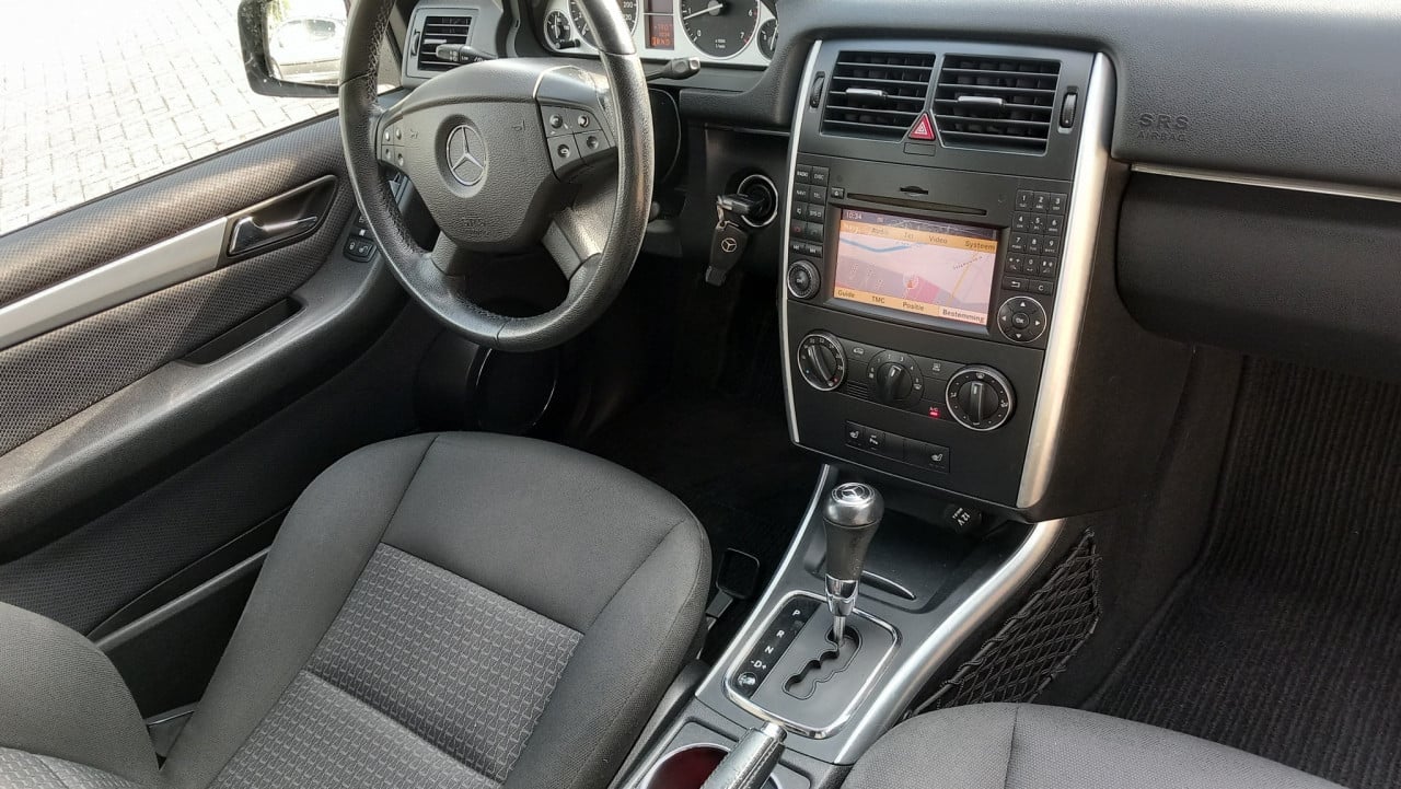 Mercedes B-Klasse 200 5 deurs Automaat !! bj:2008 airco-navigatie