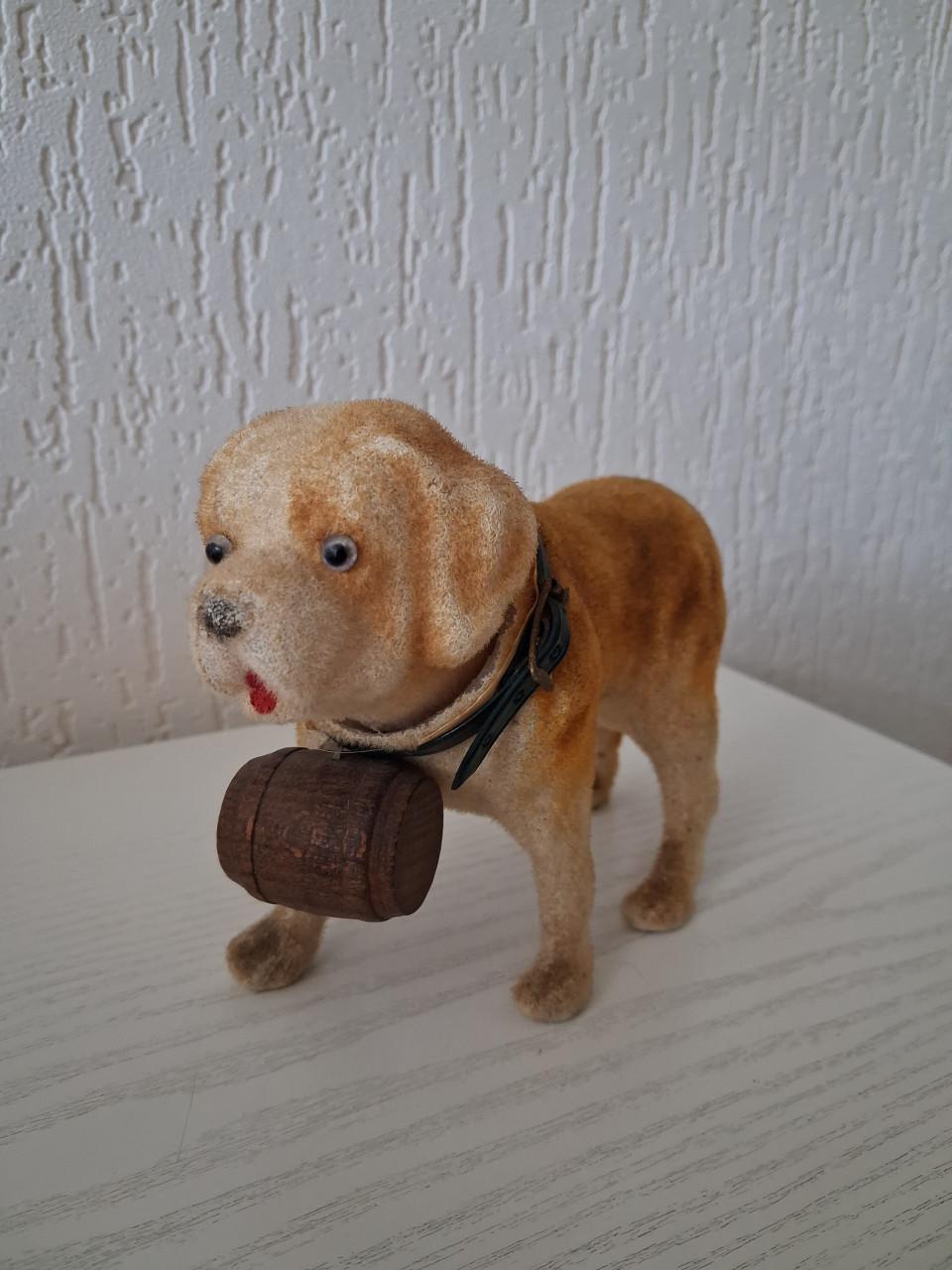 Sint Bernard "Nodder" flock vintage bobblehead hond