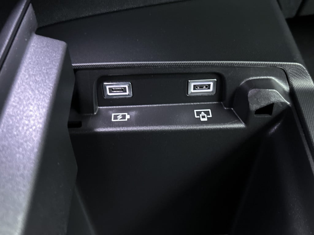 Peugeot E-3008 allure avantage 73 kwh