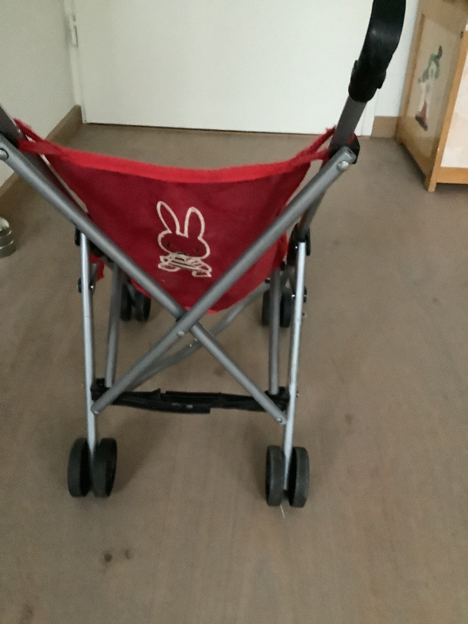 Inklapbare Nijntje buggy voor pop