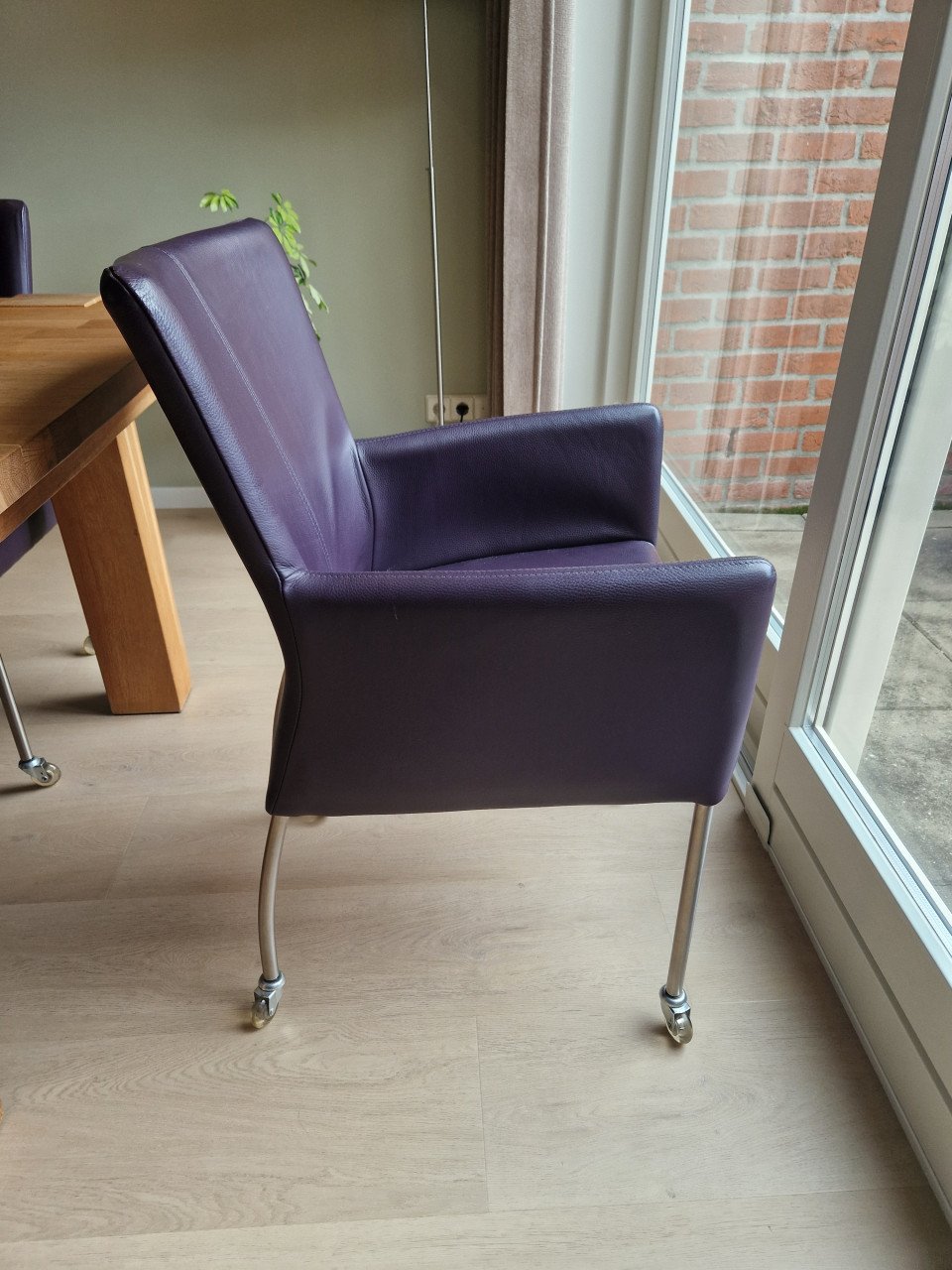 Eiken eettafel met 6 stoelen