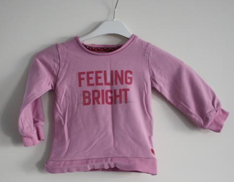 Roze trui met tekst maat 92