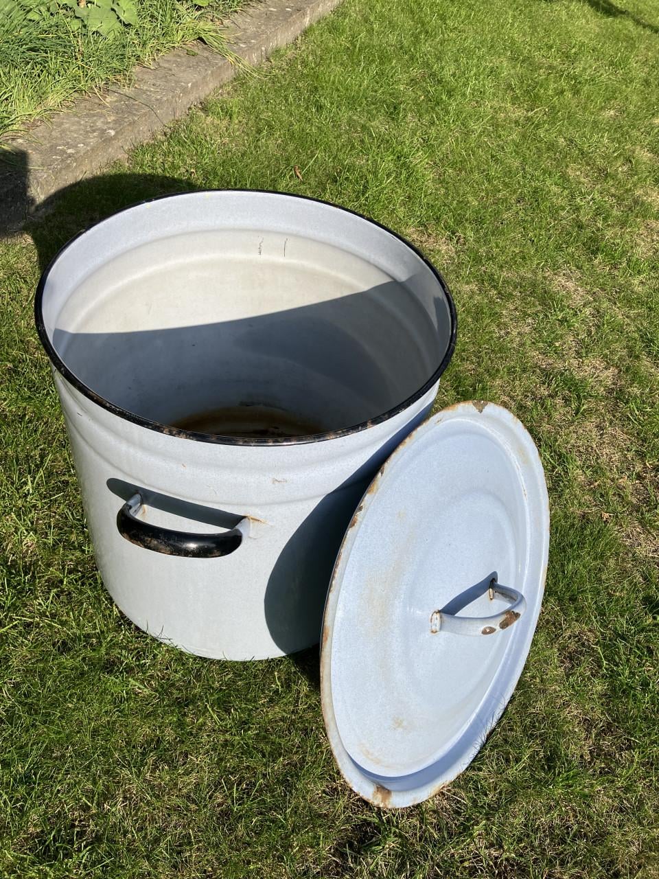 Emaille stomer – grote steriliseerketel 42cm