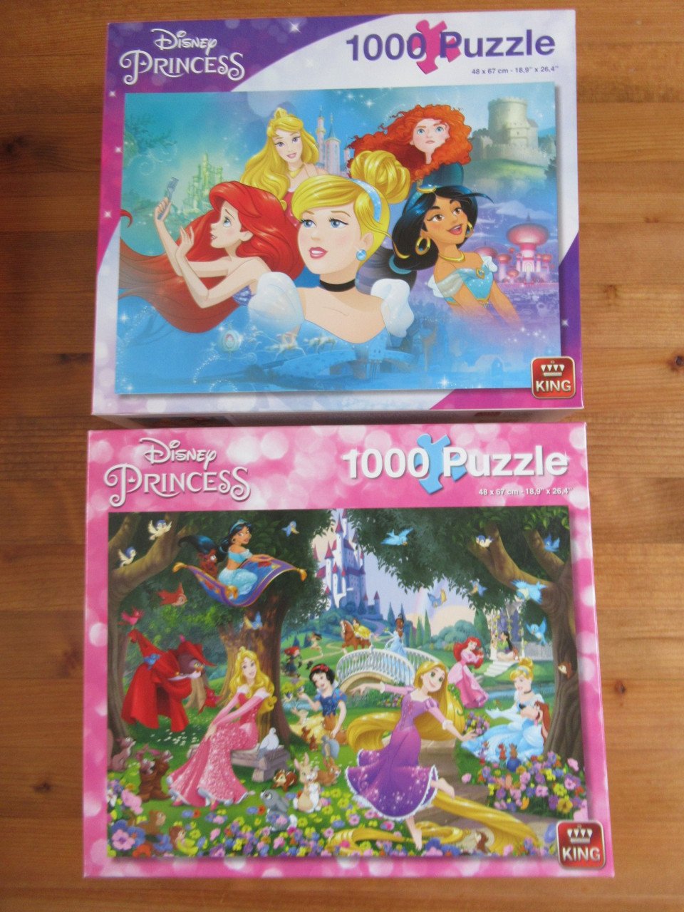 2 leuke volledige puzzels van Disney van 1000 stukjes, zo goed als nieuw