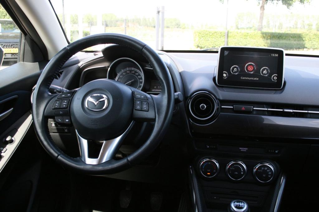 Mazda 2 1.5 skyactiv-g gt-m line / pdc / stoelverwarming / navi