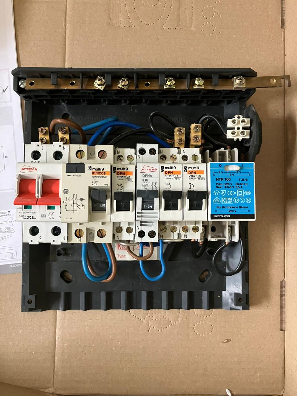 Attema groepenkast (2x)