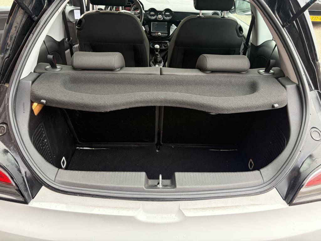 Opel Adam 1.0 turbo jam favourite