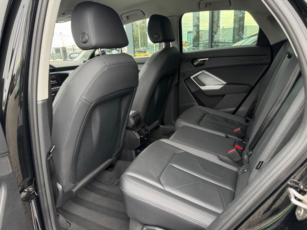 Audi Q3 sportback 35 tfsi s edition * camera * keyless * leder * stoelverwa