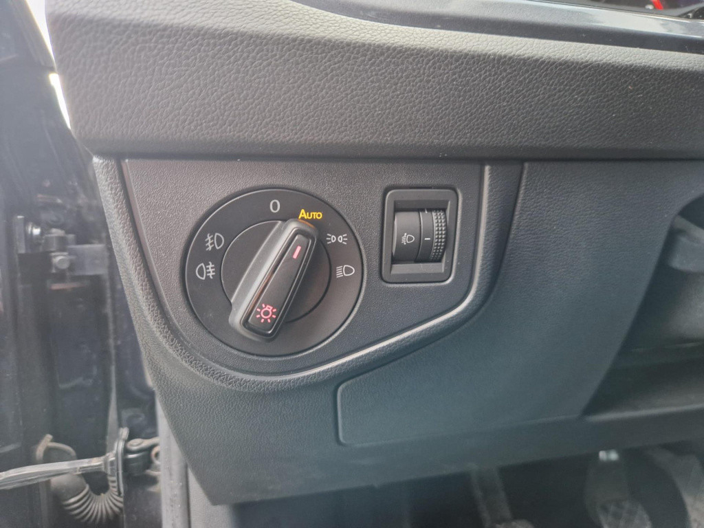 Volkswagen Polo 1.0 tsi comfortline | cruise control adaptief | airco | hal