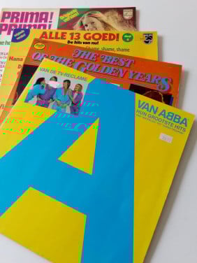 4 LP's, waaronder ABBA greatest hits