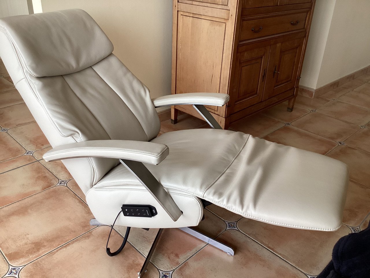 Nieuwstaat!Sta-op relax Prominent S100/USB/wellness(3 motoren)