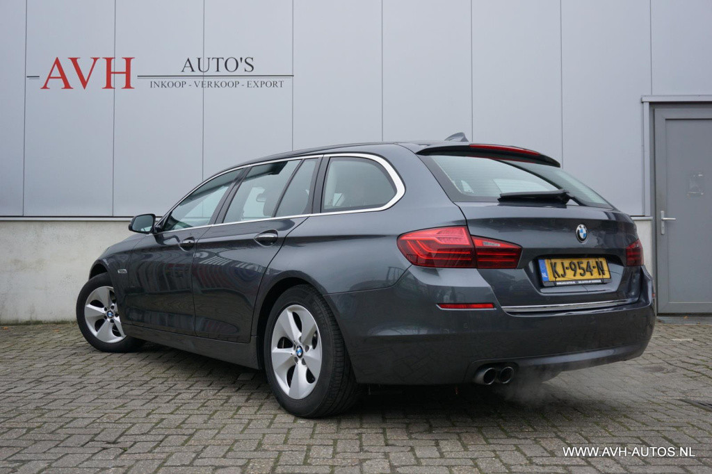 BMW 5 Serie touring 518d luxury edition