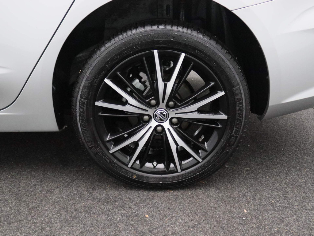 MG 5 standard range luxury 50 kwh | leder | navi | 360 camera | apple carpl