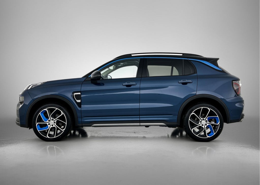 Lynk & Co 01 1.5 phev | panoramadak