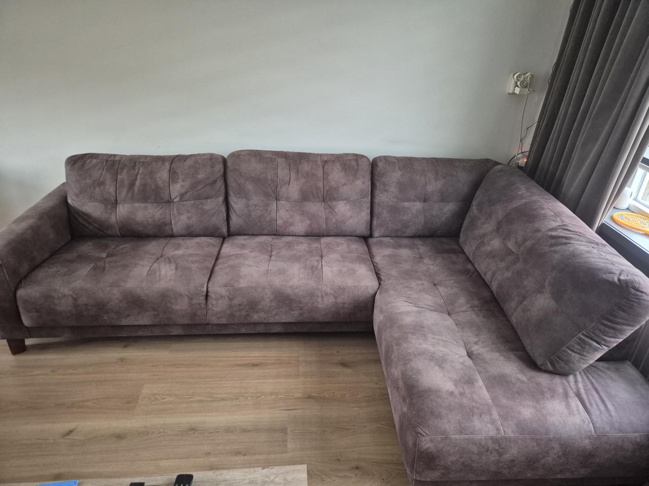 Mooie bank met lounge gedeelte