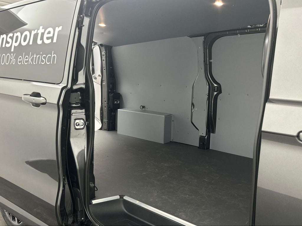 Volkswagen Transporter bedrijfswagens style intro l2 elektromotor 210 kw (2
