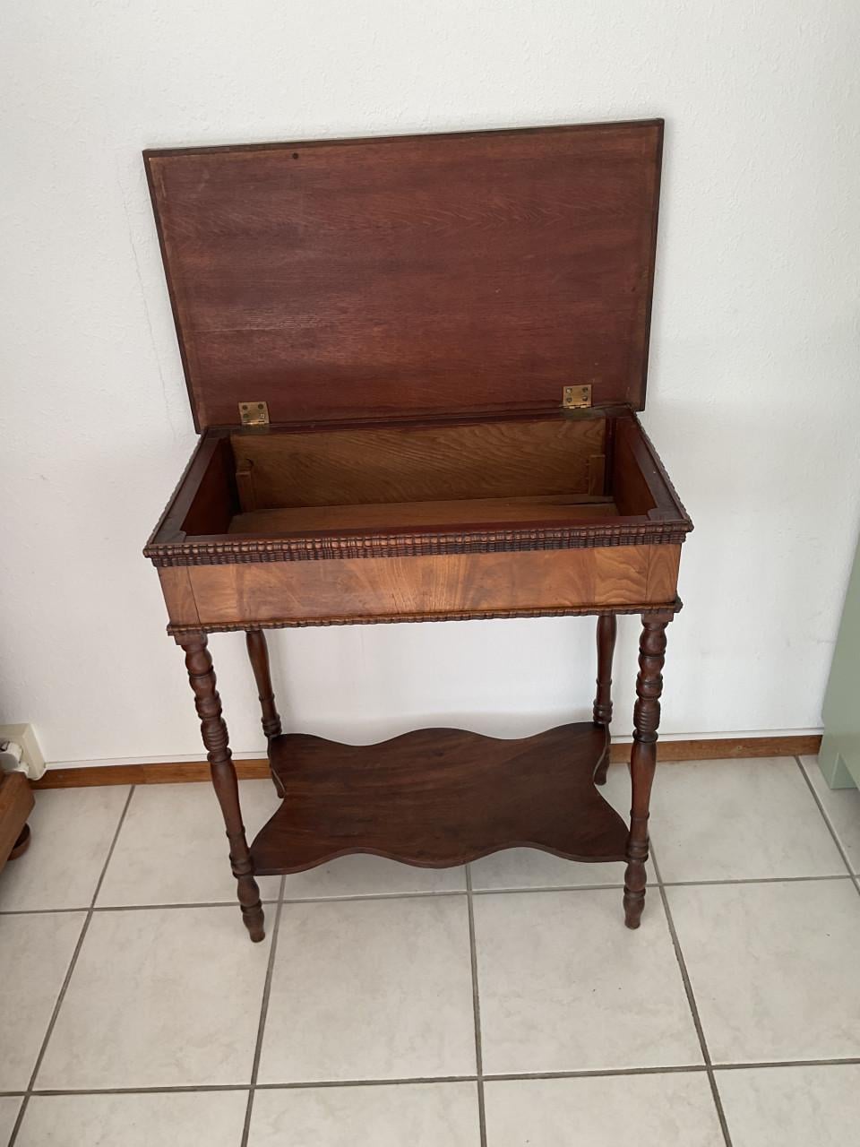 Antieke schaaktafel