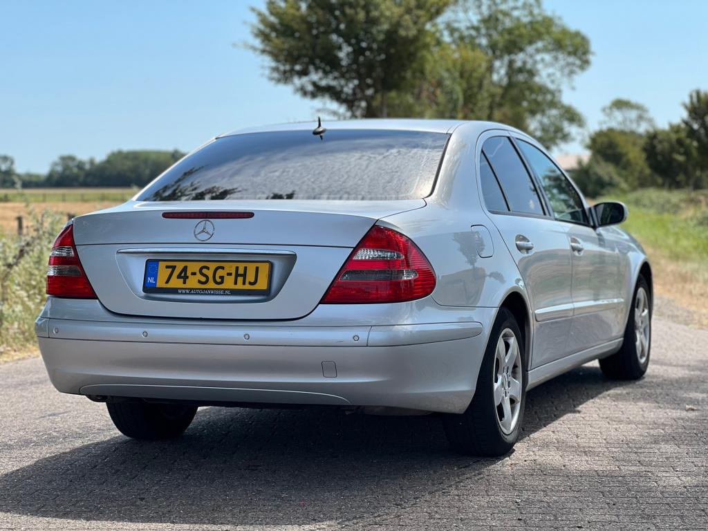 Mercedes-Benz E-Klasse 200 k. classic automaat