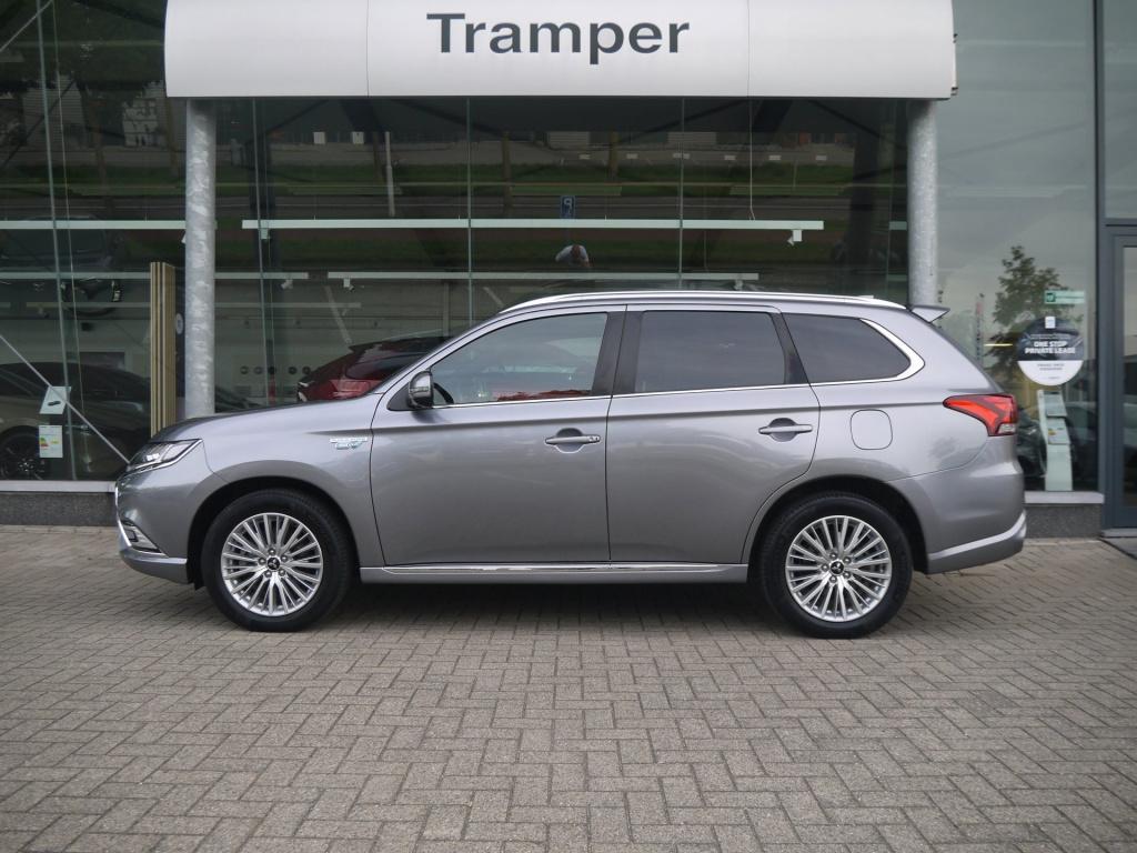 Mitsubishi Outlander 2.4 phev instyle|trekhaak|rijklaar
