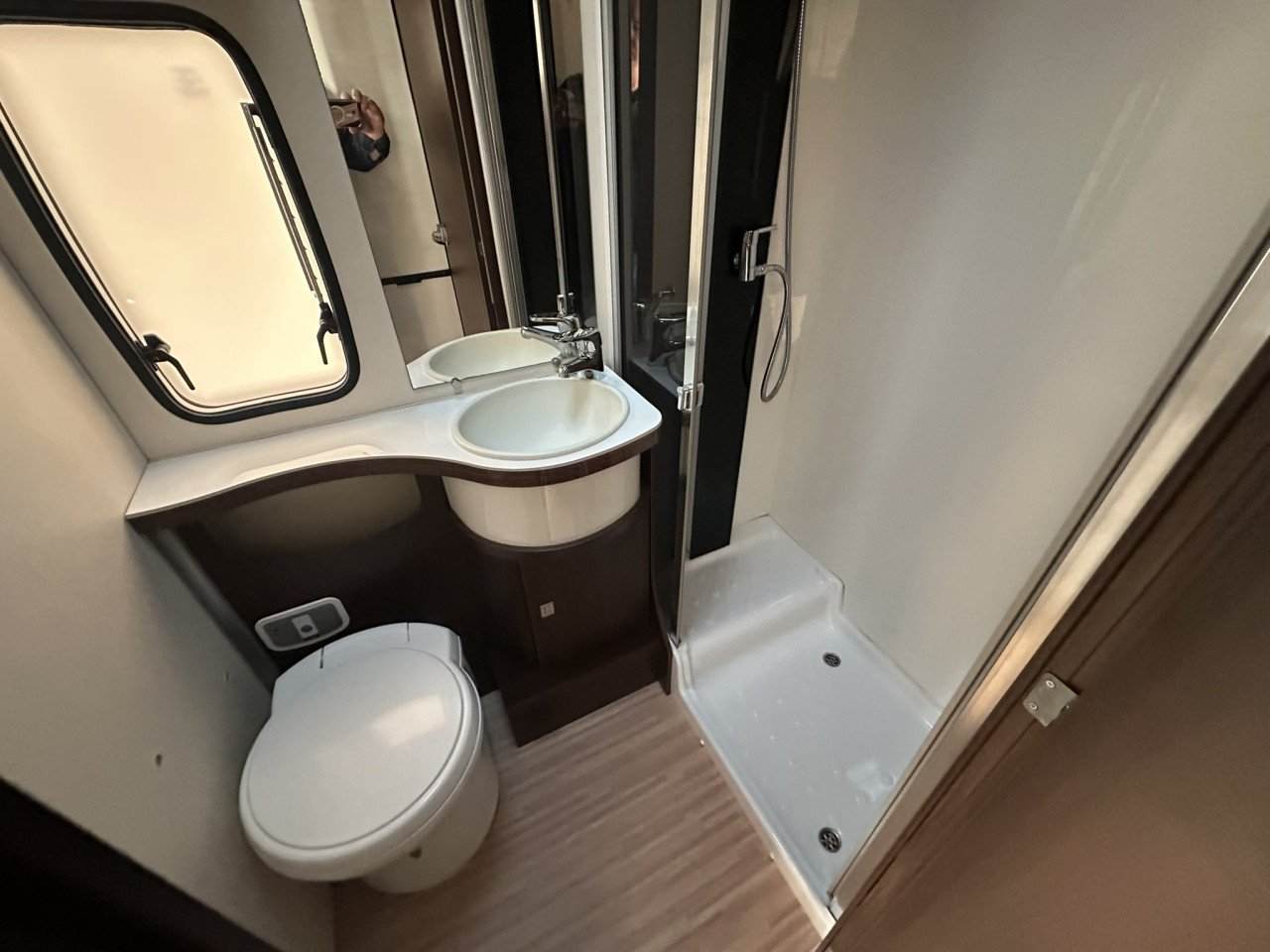 Camper Benimar Tessoro 442 uit 2015 met 77.000 km