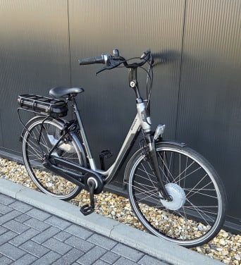 Mooie nette Sparta F8e Hybride 53cm 504Wh