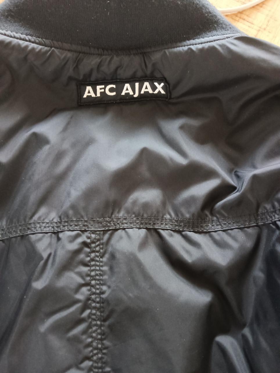 Ajax jas