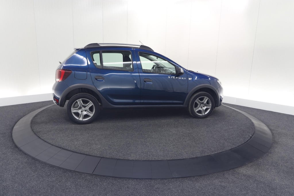 Dacia Sandero Stepway tce 90 sl | navigatie | parkeersensoren | airco