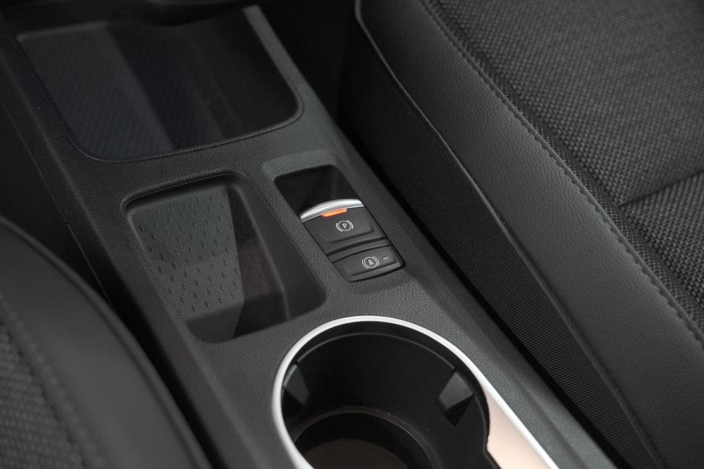 Renault Captur 1.6 e-tech hybrid 145 sl rive gauche | trekhaak | camera | a