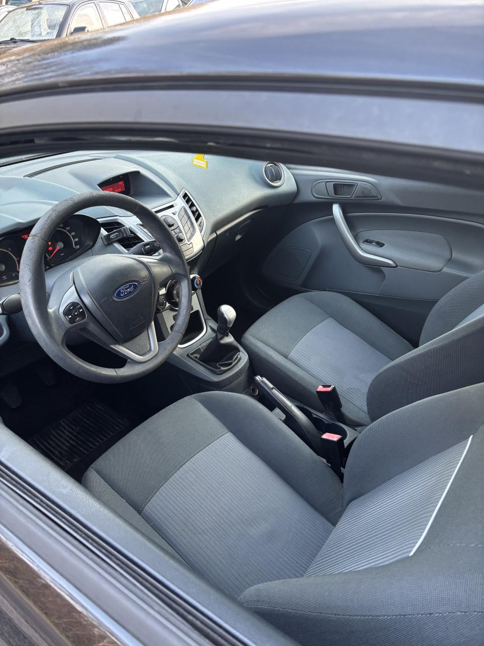 Ford fiesta voljaar apk!