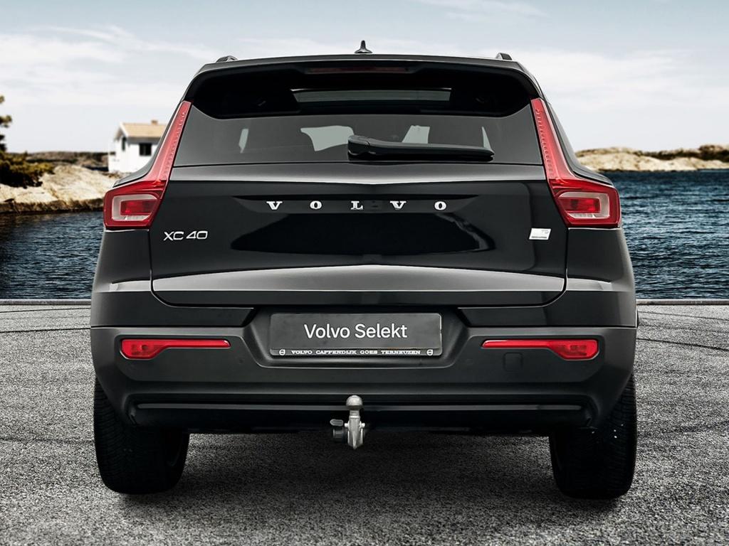 Volvo XC40 t5 262pk recharge r-design| pano| 360camera| adap.cruise| trekha