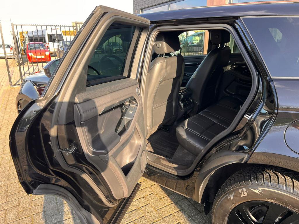 Land Rover Range Rover 1.5 p300e awd r-dynamic s