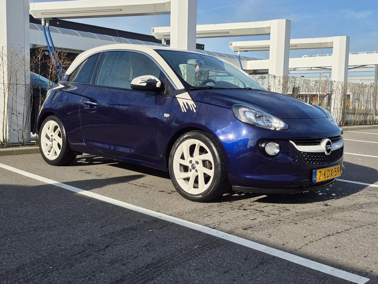 Opel adam 1.2 glam met sterrenhemel