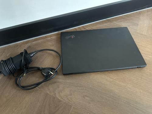 Lenovo Thinkpad X1 Carbon | i5 |8 GB RAM |256GB SSD |WIN11