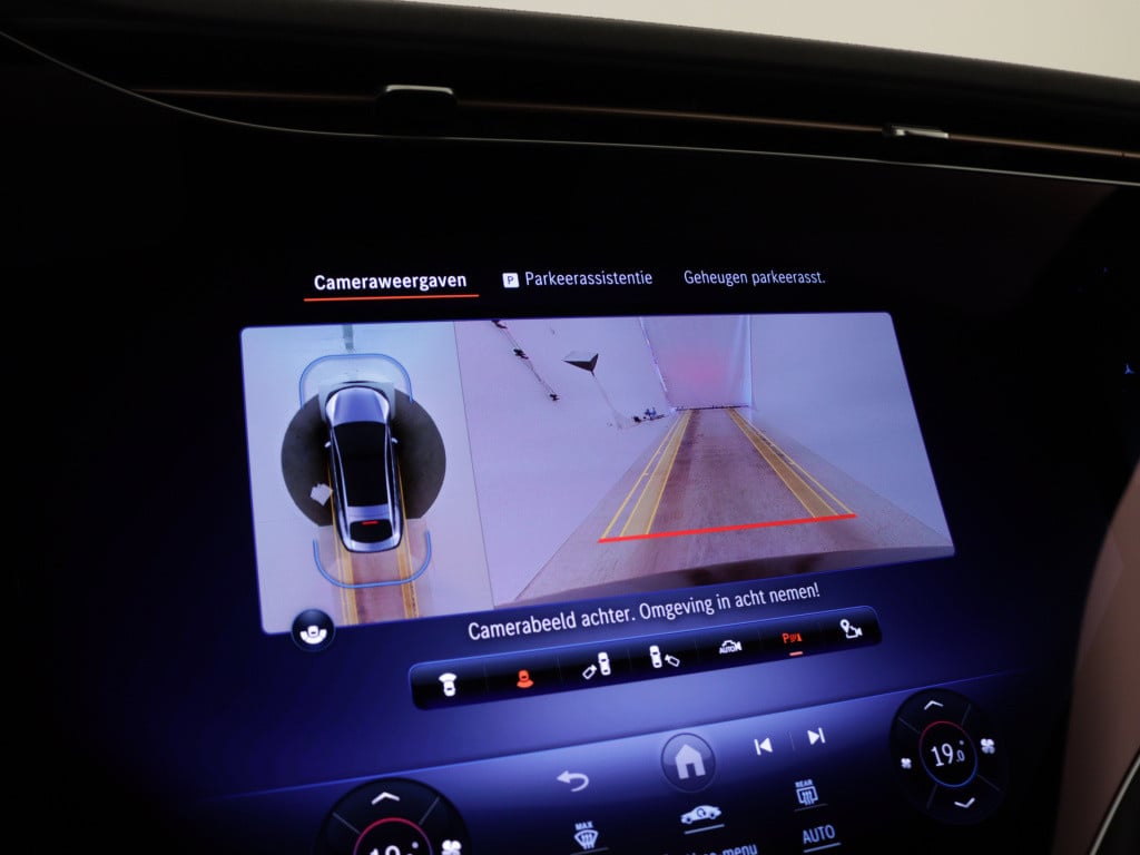 Mercedes-Benz Eqs 450 4matic amg line 108 kwh | achterasbesturing tot 10° |