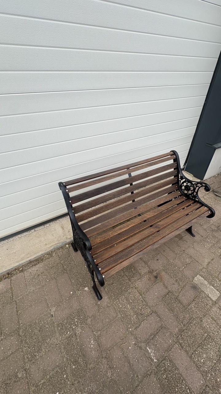 Tuinbankje